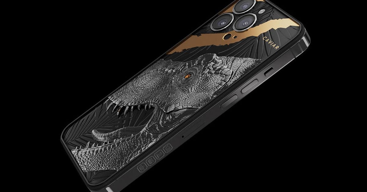 Affichez votre richesse et vos goûts avec un iPhone 13 Pro à 8 610 $ avec une dent T. rex dessus