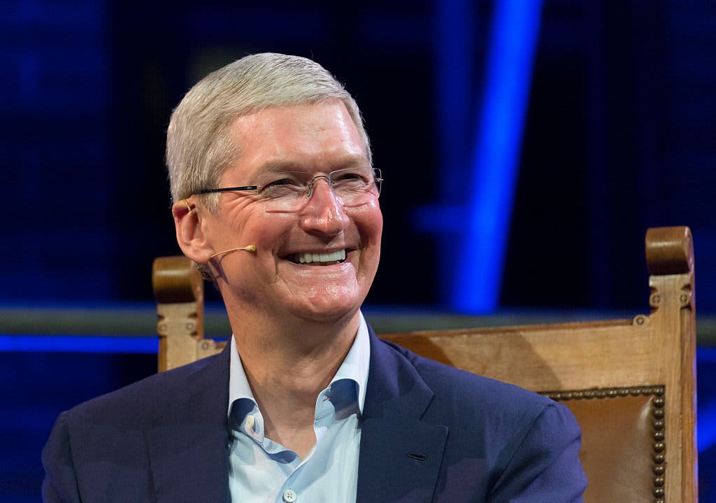 Tim Cook dit qu’il possède une crypto-monnaie et qu’il s’y intéresse depuis un certain temps