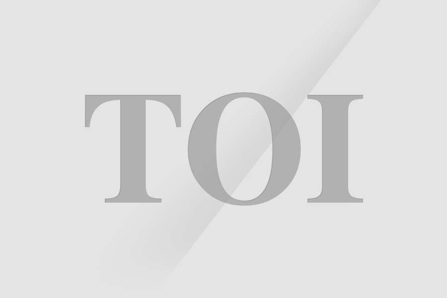 Veux-tu m’épouser ? : La Pakistanaise Pawri règne à nouveau sur Internet avec son chant