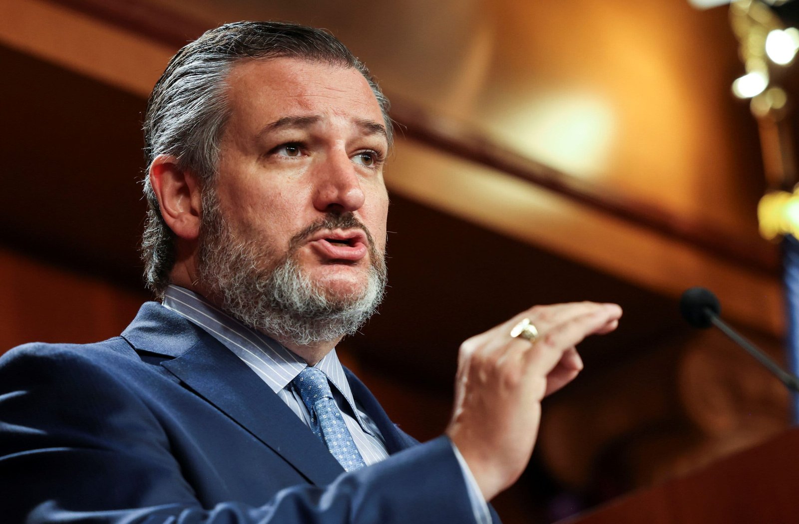 Bitcoin miners say they’re helping to fix the broken Texas electric grid  and Ted Cruz agrees