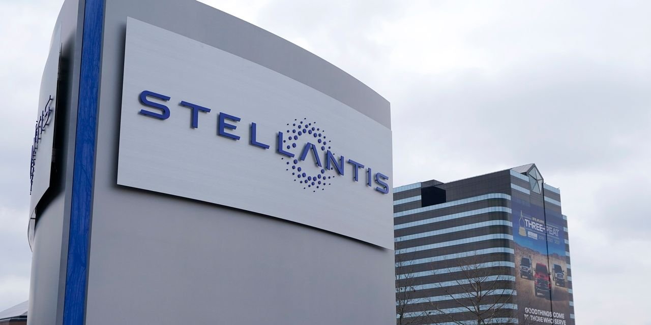 Jeep Maker Stellantis parie sur un logiciel pour augmenter ses revenus