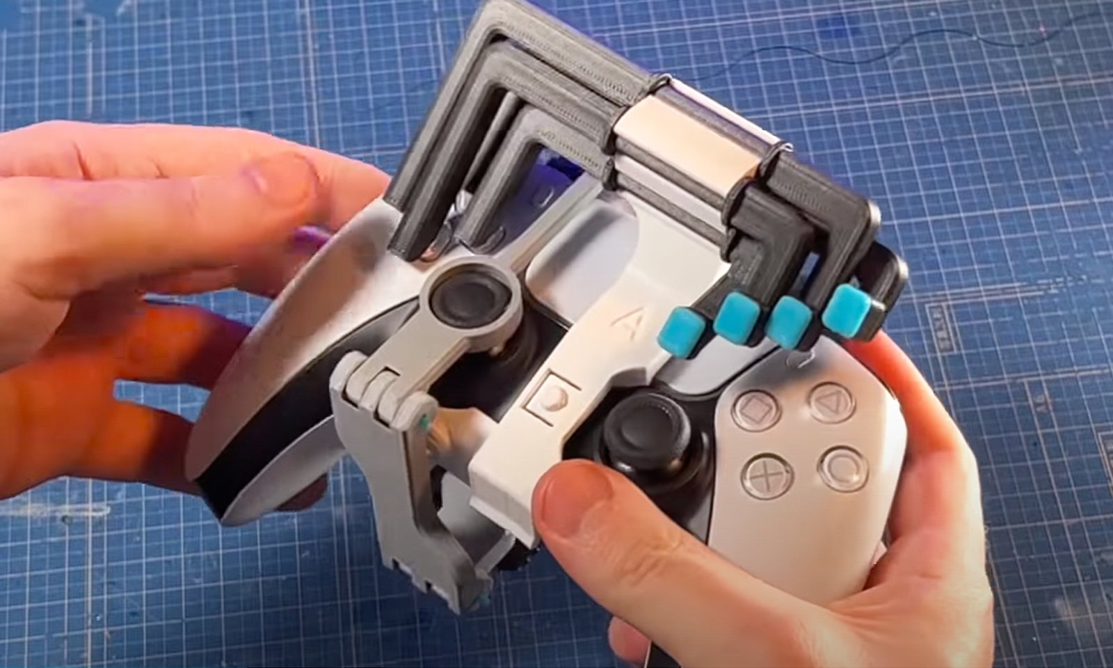 L’accessoire DualSense imprimé en 3D vous permet de jouer à la PS5 d’une seule main |  Engagé