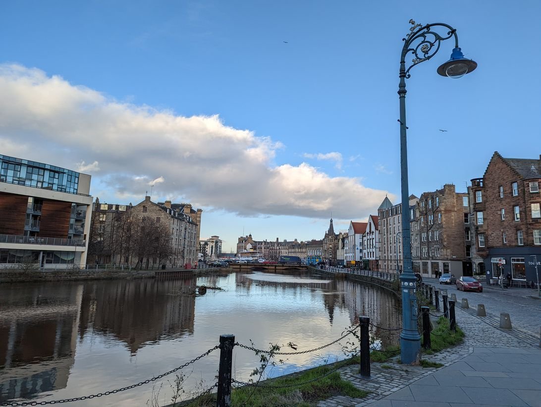 lamppost-pixel-6-pro