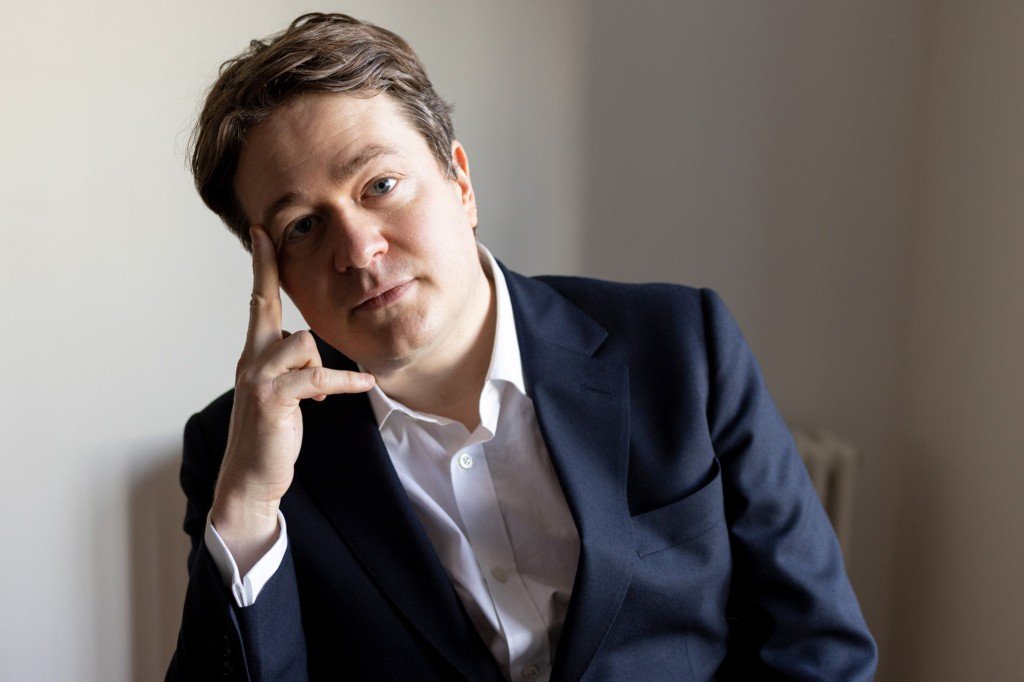 Après sa cure de désintoxication, Hari s'attendait à être inondé de courriels, mais, en fait, le monde avait accepté mon absence avec un haussement d'épaules, écrit-il.