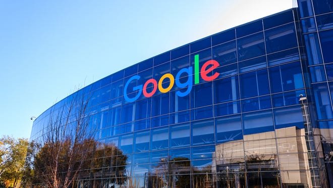 Le procureur général de l'Ohio, Dave Yost, a intenté une action en justice demandant à un tribunal de déclarer Google un service public et devrait être réglementé par le gouvernement.