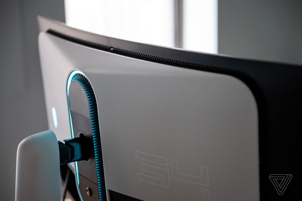 Alienware AW3423DW QD-OLED gaming monitor