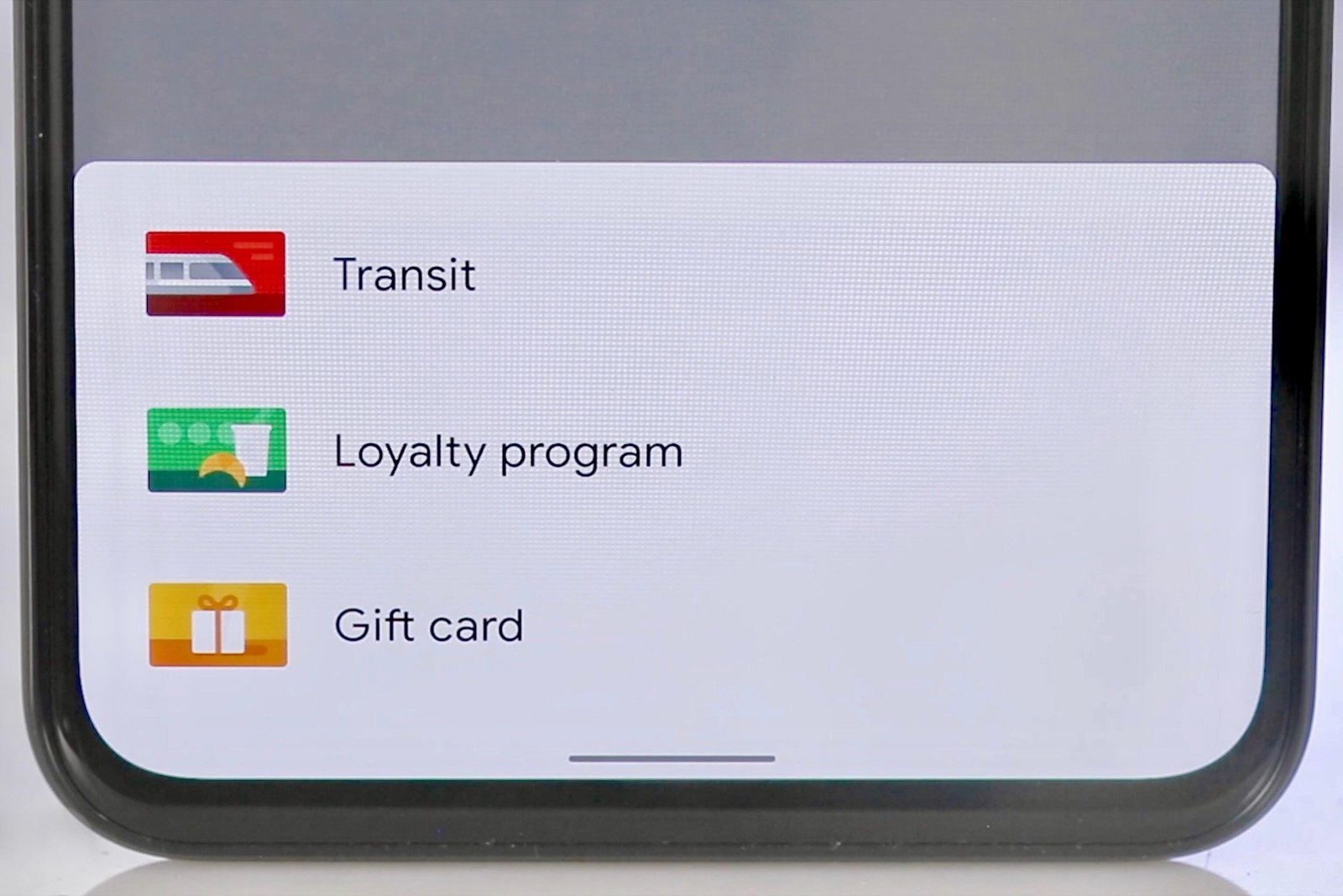 Voici tout ce que vous devez savoir sur l'utilisation de Google Pay et tous ses avantages 5 Un menu d'options pour ajouter un titre de transport, une adhésion à un programme de fidélité ou une carte-cadeau