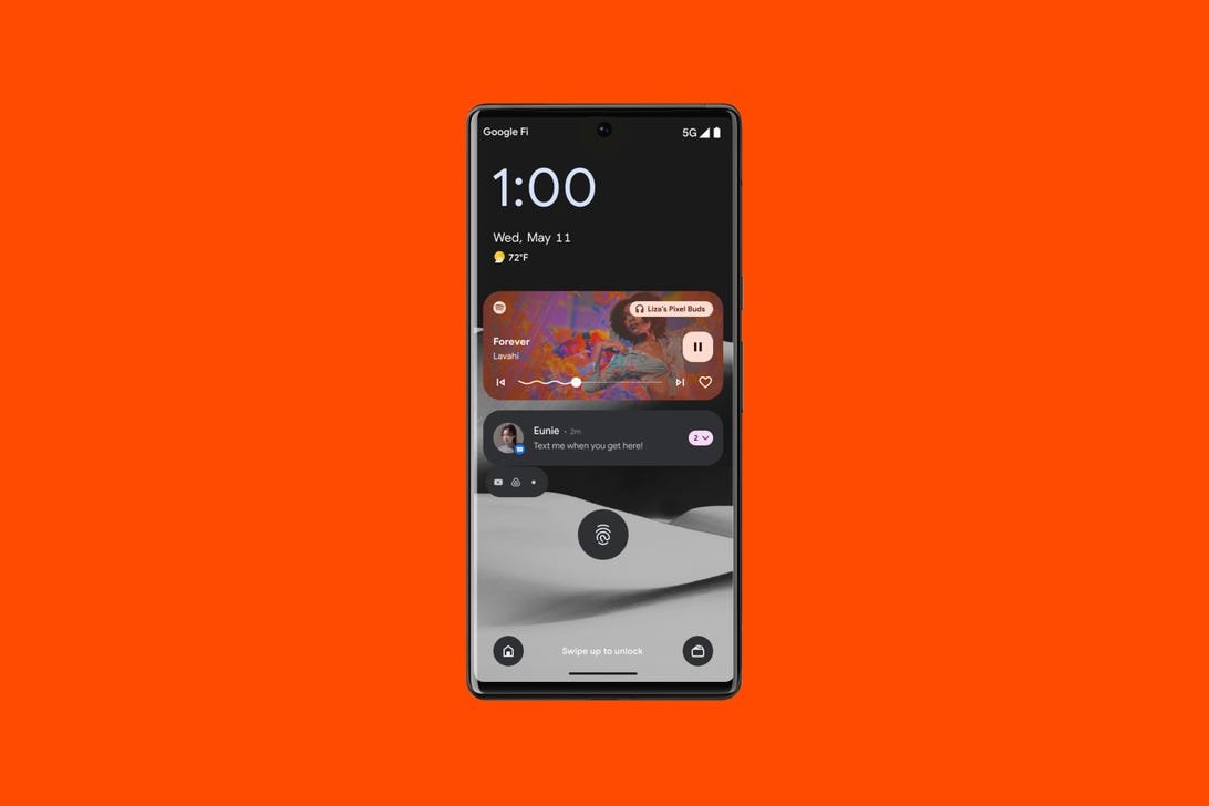 Android 13 : chaque nouvelle fonctionnalité révélée à Google I/O 4 Une fenêtre de lecteur audio avec des commandes qui correspondent à la pochette de l'album