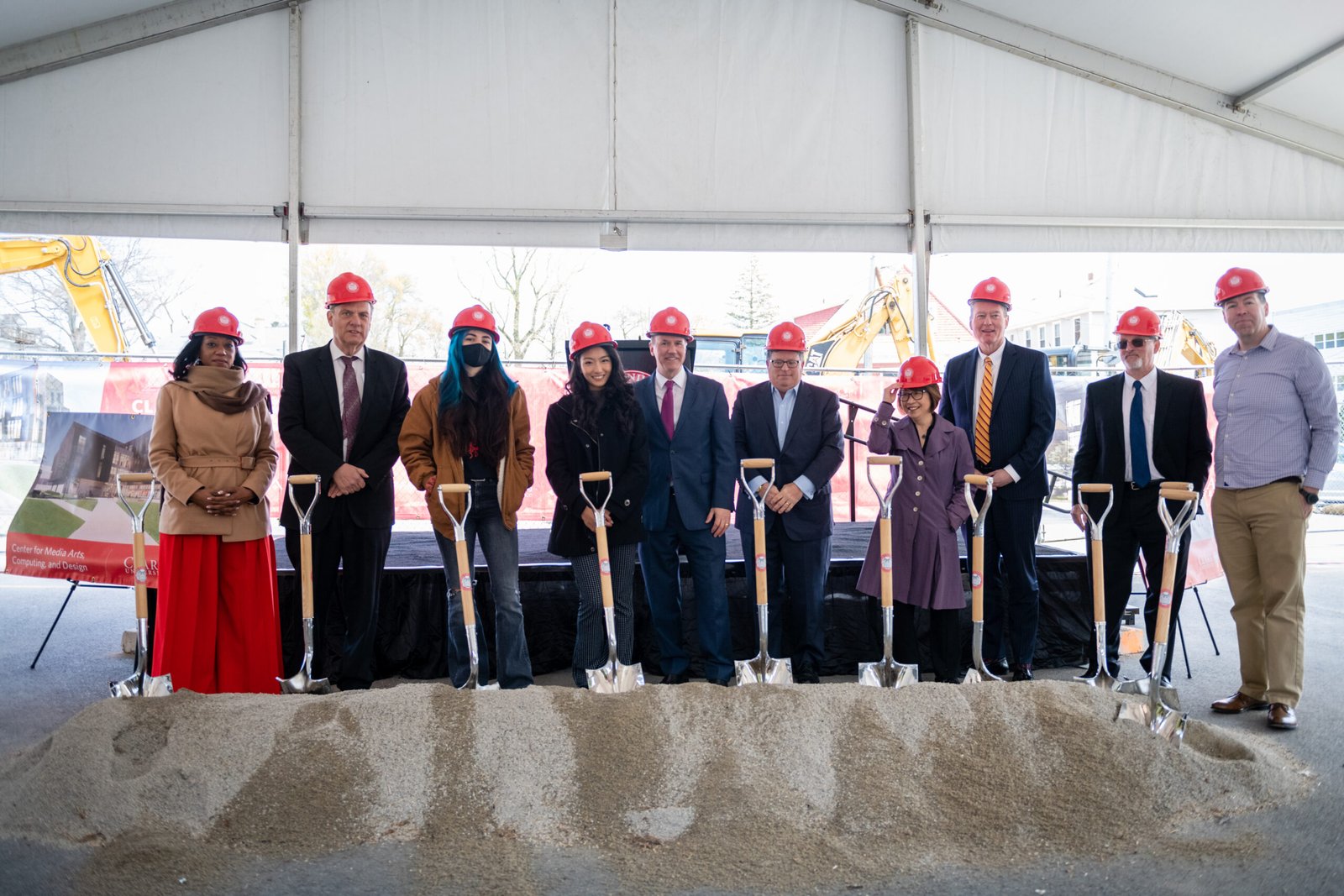 Clark inaugure le Center for Media Arts, Computing, and Design