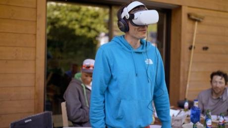 Alex Honnold a déclaré qu'il aimait travailler sur son premier projet VR. 