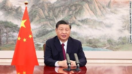 Xi Jinping envoie un avertissement à quiconque remet en question la politique zéro-Covid de la Chine