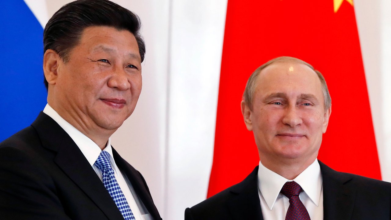 Cibler l'hégémonie du dollar américain : la Russie, la Chine et les pays BRICS prévoient de créer une nouvelle monnaie de réserve internationale