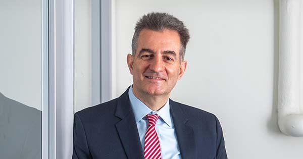 ENGs Ioannis Paschalidis Nouveau directeur du Hariri Institute for Computing and Computational Science & Engineering