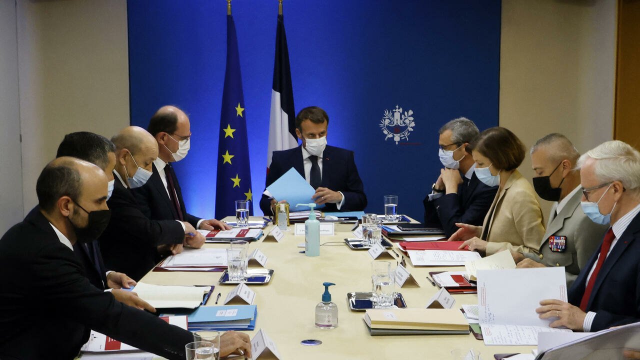 La France convoque une réunion sur la défense pour élaborer une « feuille de route » pour la crise énergétique