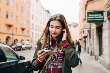 1662275715 128 16 Expert Tips for Taking Stunning Travel Photos on Your