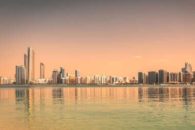 abu dhabi skyline golden hour