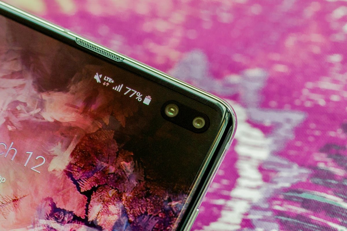 Besoin d'une meilleure réception de téléphone portable ? Essayez ces 10 conseils pour booster votre signal faible 7 galaxie-s10-plus-macro-1