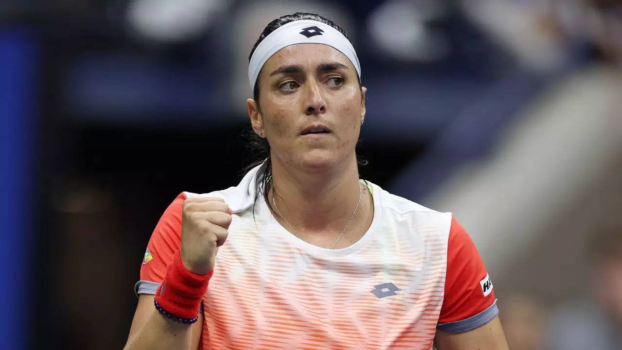 Ons Jabeur bat Ajla Tomljanovic et devient la première femme africaine à atteindre les demi-finales de l'US Open