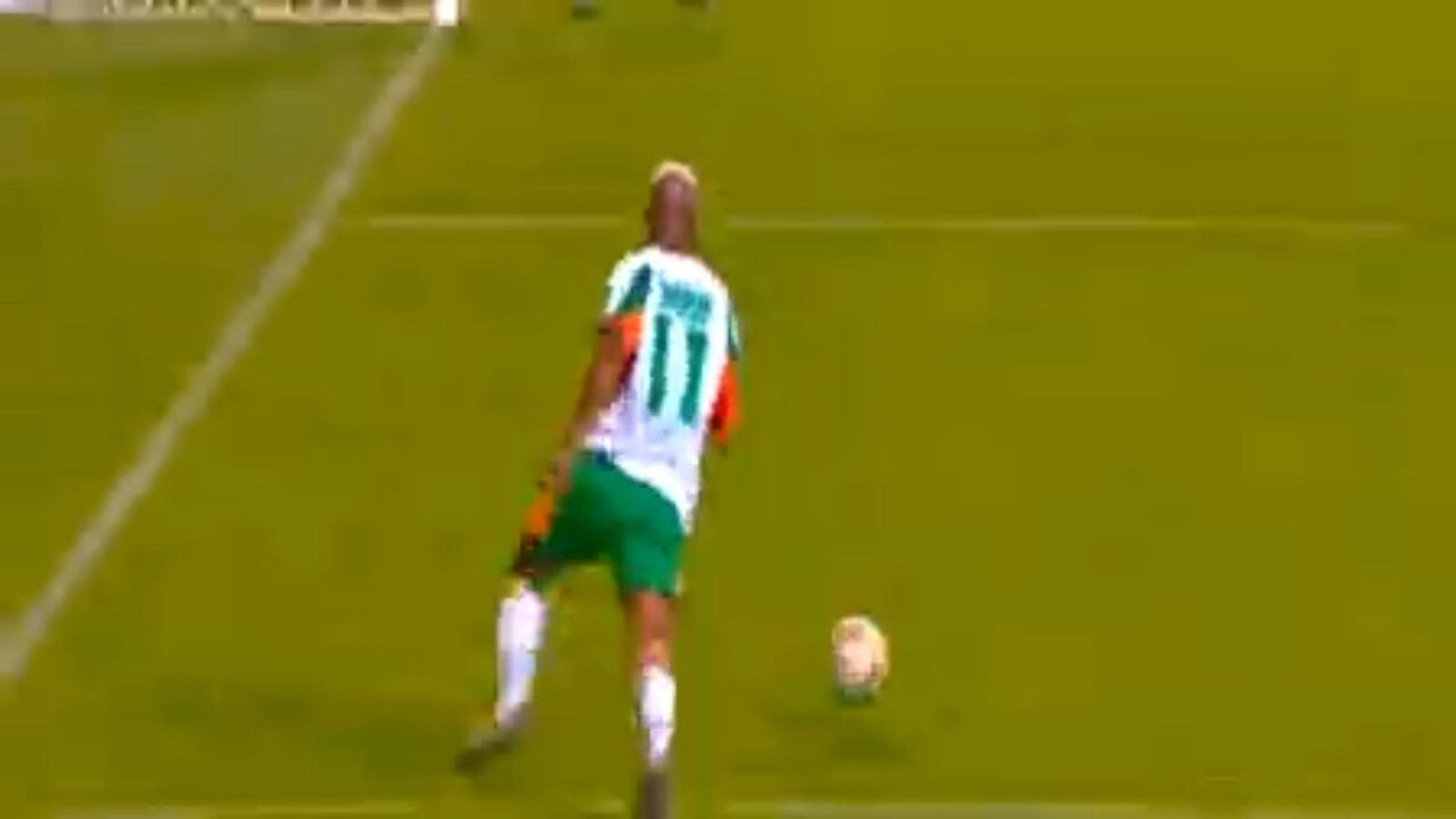 Les 101 moments les plus mémorables de la Coupe du monde : le Sénégal surprend la France