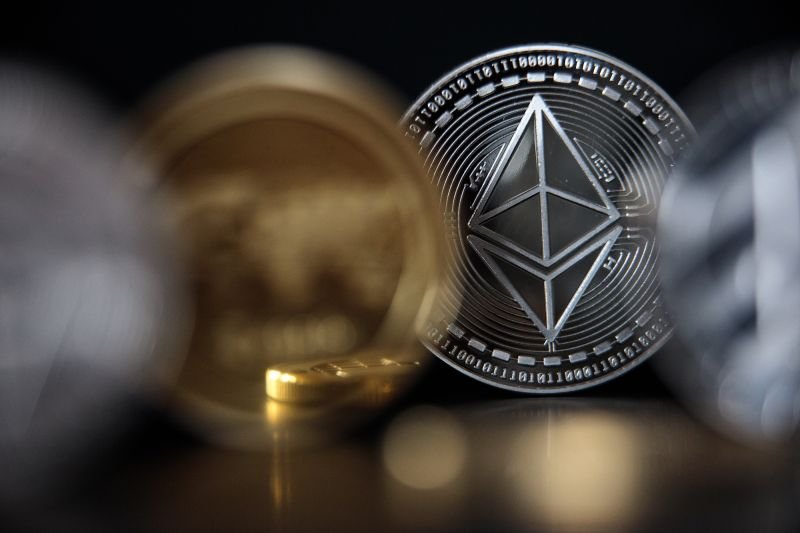 Les États-Unis saisissent 30 millions de dollars en crypto-monnaie volée à des pirates nord-coréens |  CNN Politique