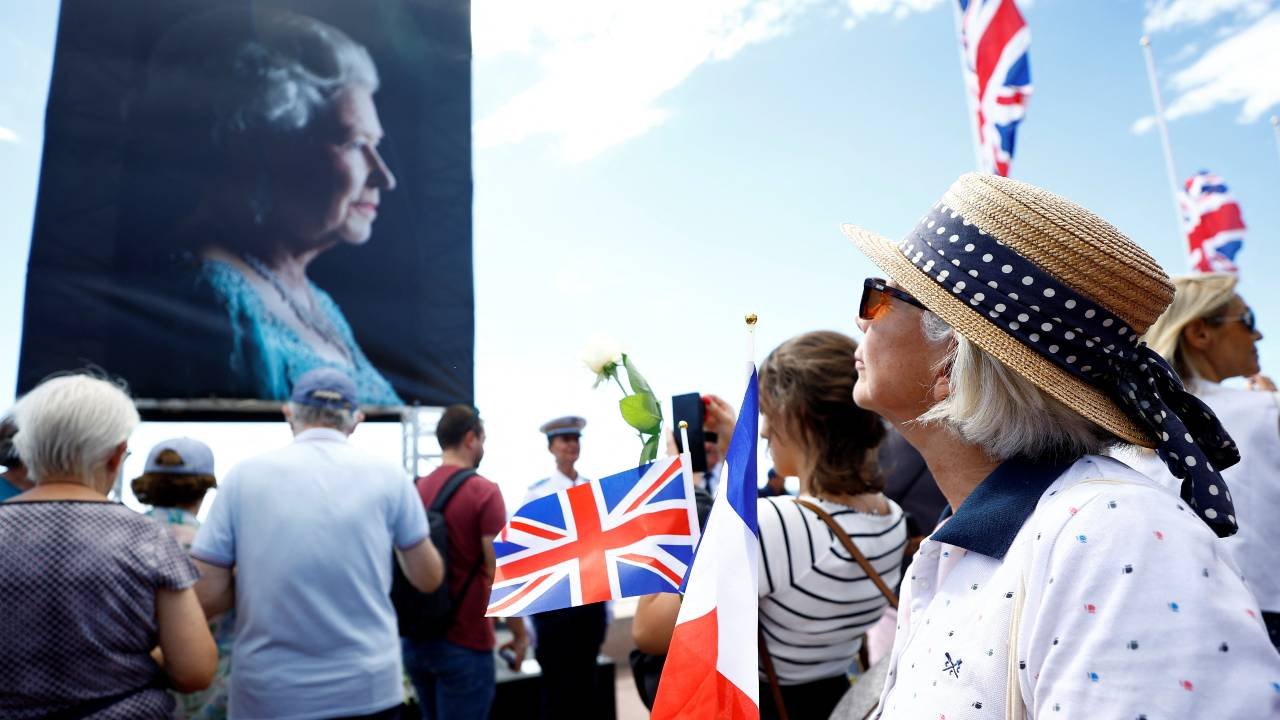 Républicain ou royaliste ? L'histoire d'amour compliquée de la France avec 'The Queen' 1 Republicain ou royaliste Lhistoire damour compliquee de la France