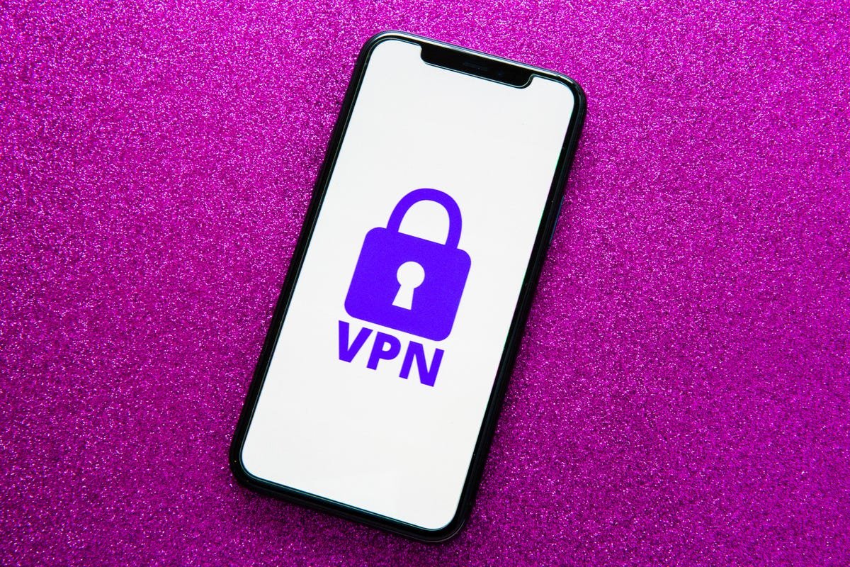 Un VPN n'est pas le seul moyen de changer votre adresse IP : voici comment 2 Image d'un cadenas et du terme