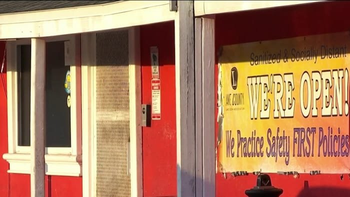Un agent de sécurité blessé lorsqu’un homme armé ouvre le feu à l’intérieur d’un cybercafé du comté de Lake, selon les députés