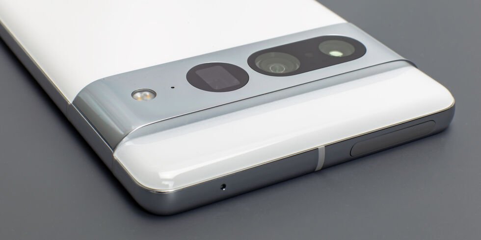 La nouvelle barre d'appareil photo du Pixel 7 Pro.