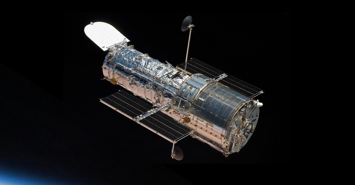 Eh bien, c’est une façon d’empêcher un télescope spatial de retomber sur Terre