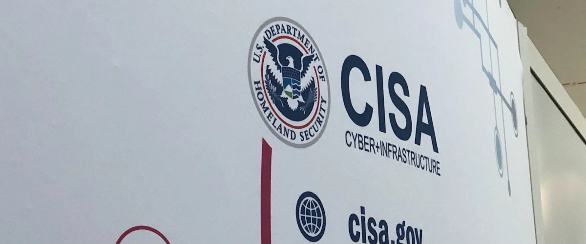 La CISA élaborera des normes de cybersécurité d’auto-attestation pour les fournisseurs de logiciels fédéraux