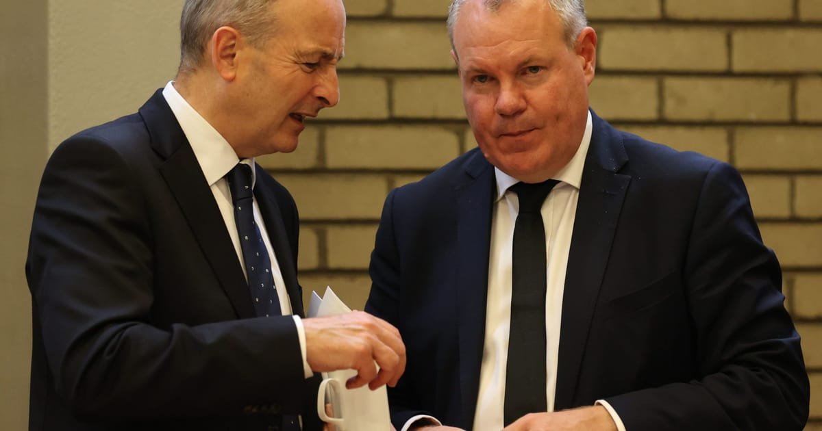 Le ministre britannique du Commerce, Conor Burns, limogé pour « faute grave »