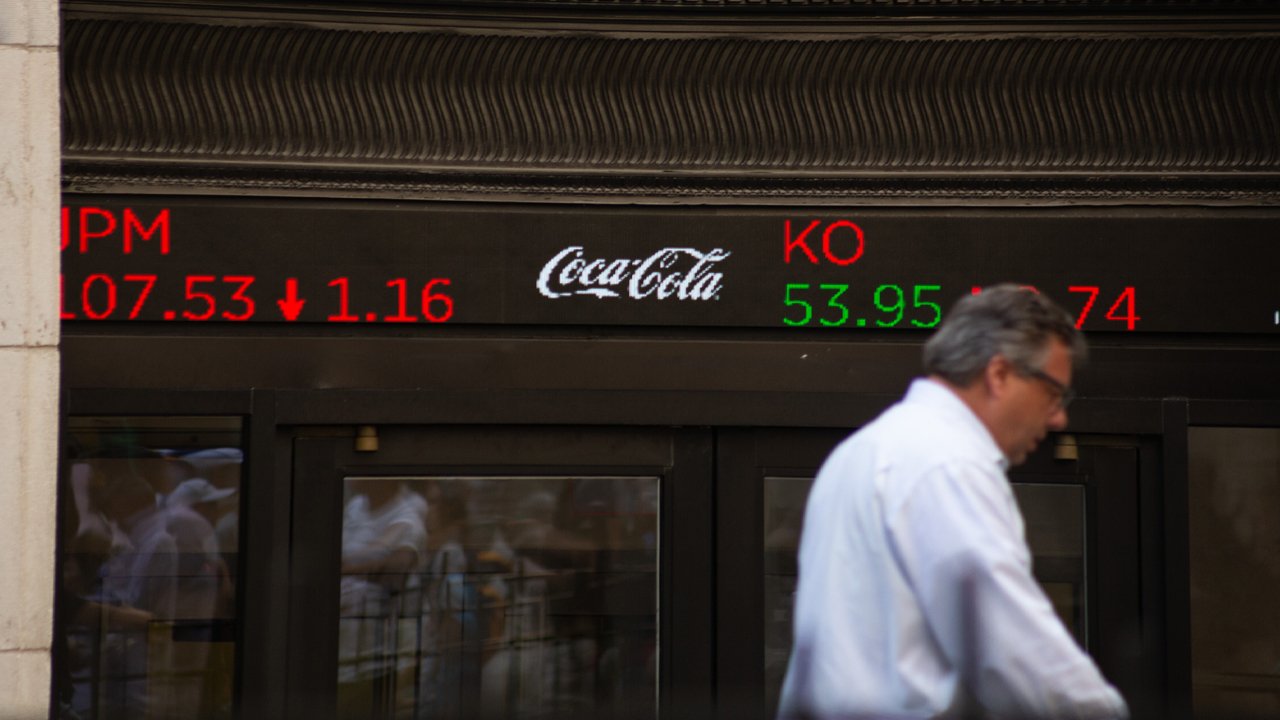 Les analystes disent qu'une vague de hausses des taux de la Fed pourrait déclencher un krach éclair sur le marché obligataire ou faire exploser le Trésor