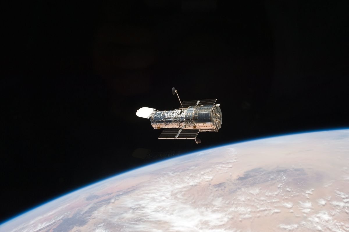 Mise à jour : SpaceX et la NASA étudient une éventuelle mission de relance du télescope spatial Hubble