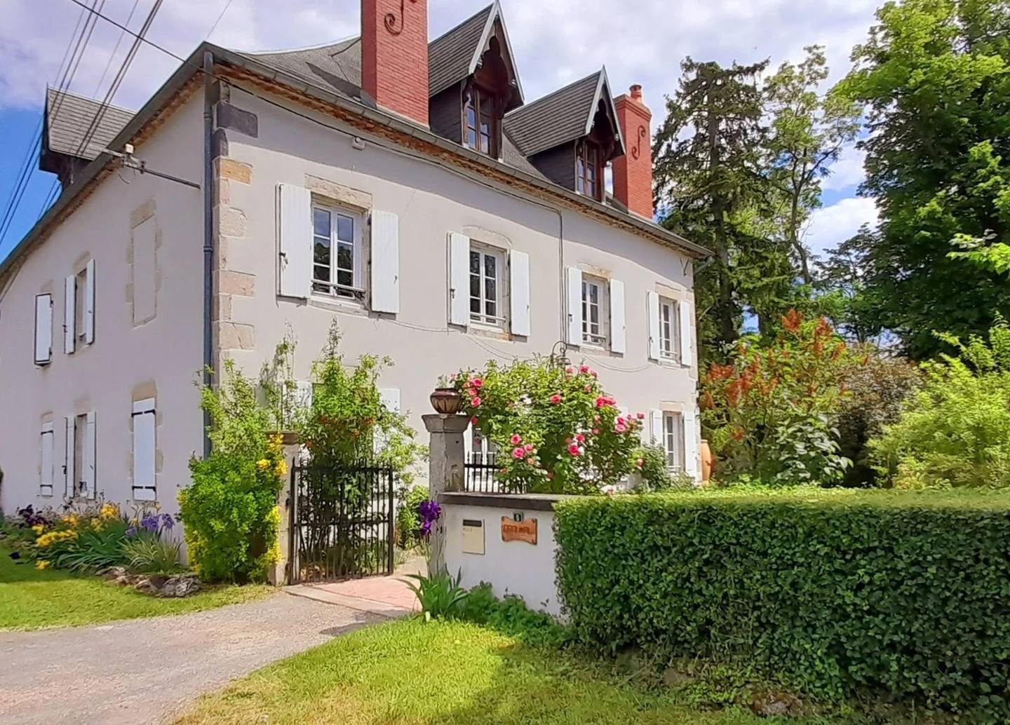 Take5 : Qu'est-ce que 395 000 achèteront au Canada, en France, en Espagne, en Suisse et dans le Connemara ? 1 Take5 Quest ce que 395 000 acheteront au Canada en France en