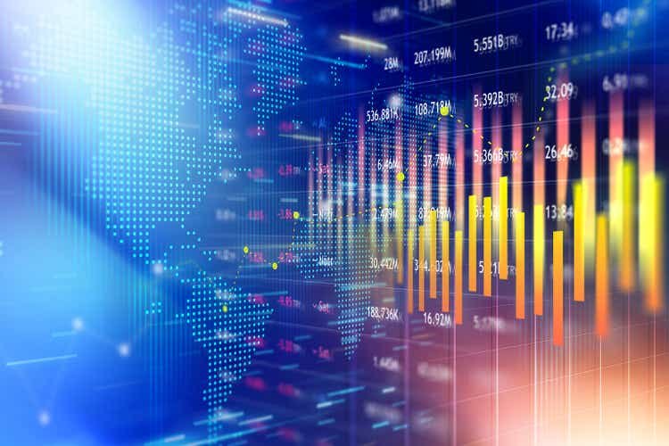 Monnaie numérique abstraite et fond de graphique boursier d'échange pour le marché des pièces de monnaie de technologie de crypto-monnaie dans l'affichage des finances et de l'économie