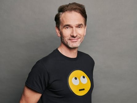 Todd Sampson : Je pense que nous sommes à l'aube d'une crise mondiale.