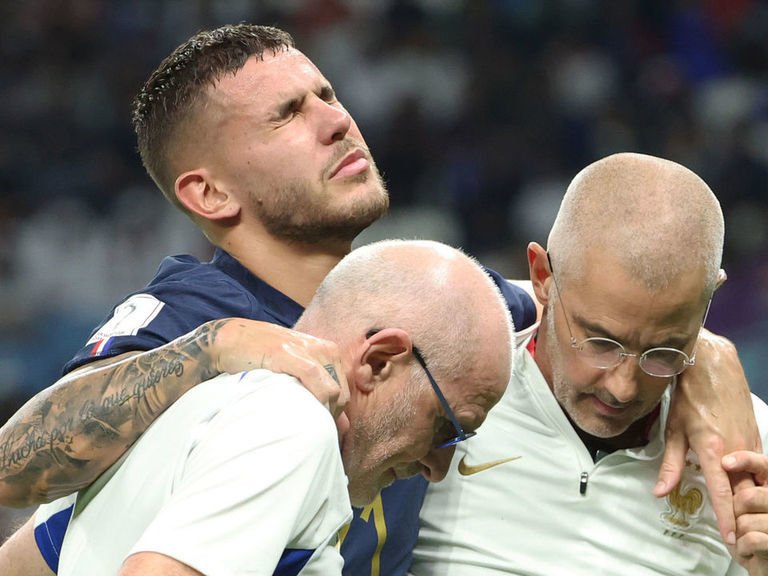 Le Français Hernandez absent de la Coupe du monde avec une déchirure du ligament croisé antérieur