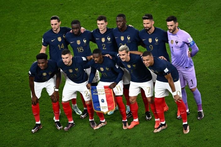 La France a battu l'Australie 4-1 lors de son match d'ouverture de la Coupe du monde, mais a été invitée à sortir du terrain par son ministre des Sports (AFP via Getty Images)