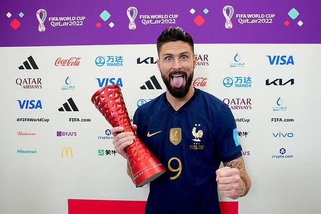 Il a été élu homme du match mais n'a pas montré le nom de Budweiser lors de la remise du prix