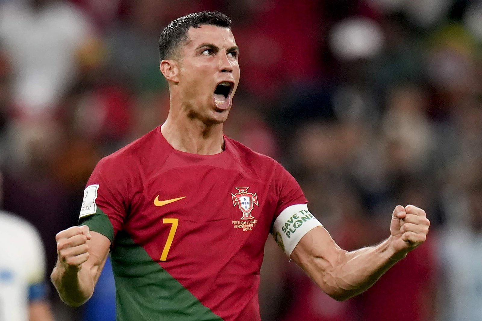 DOSSIER - Le Portugais Cristiano Ronaldo célèbre le premier but de son équipe lors du match de football du groupe H de la Coupe du monde entre le Portugal et l'Uruguay, au stade Lusail de Lusail, au Qatar, le lundi 28 novembre 2022. (AP Photo/Aijaz Rahi, File) DOSSIER - Le Portugais Cristiano Ronaldo célèbre le premier but de son équipe lors du match de football du groupe H de la Coupe du monde entre le Portugal et l'Uruguay, au stade Lusail de Lusail, au Qatar, le lundi 28 novembre 2022. (AP Photo/Aijaz Rahi, File)