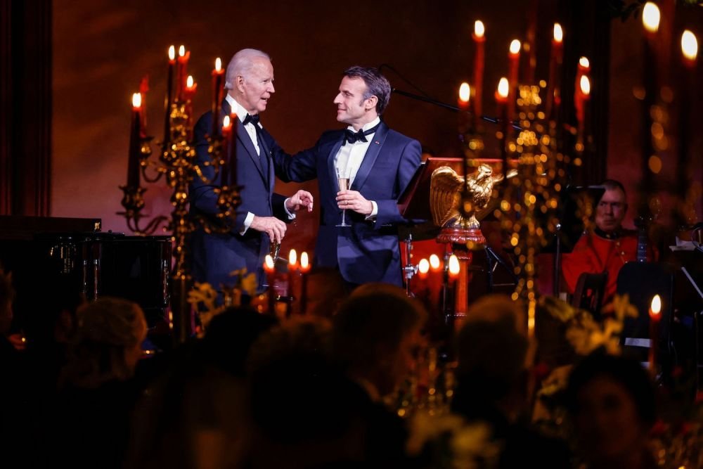 Les Macron sont passés de l’autonomie stratégique à l’intimité stratégique