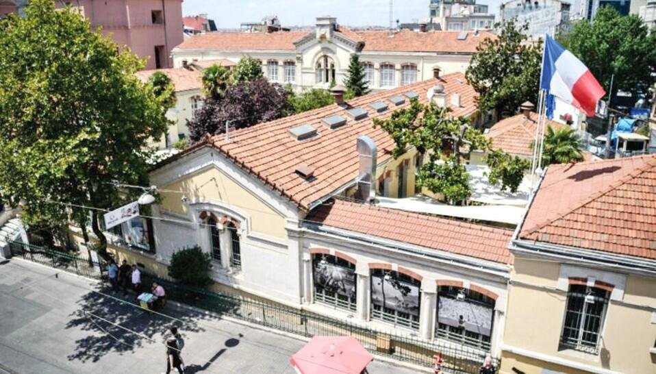Un tribunal turc va envoyer une notification d'affaire de bail à la France