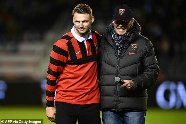 Biggar a également fait référence au statut du jeu en France par rapport à l'Angleterre – affirmant qu'ils avaient plus de 30 000 joueurs un dimanche soir à Bordeaux.