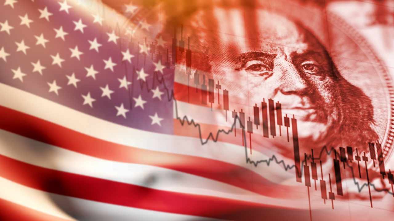 Robert Kiyosaki : La SEC va « écraser » la plupart des cryptos, Burry sur la récession américaine, Gold Bug Schiff sur l'inflation en 2023