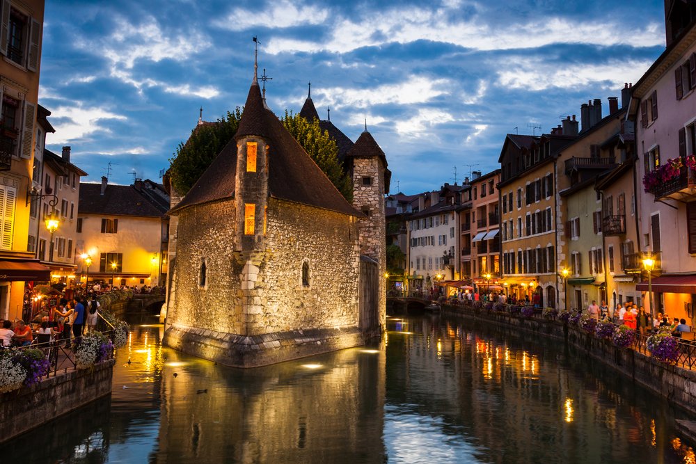 Annecy la nuit