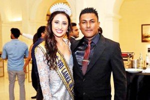 A Queen Like you : Nouvelle création de Mario pour Miss Sri Lanka France