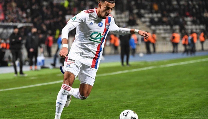 Chelsea signe le defenseur francais des moins de 21 ans