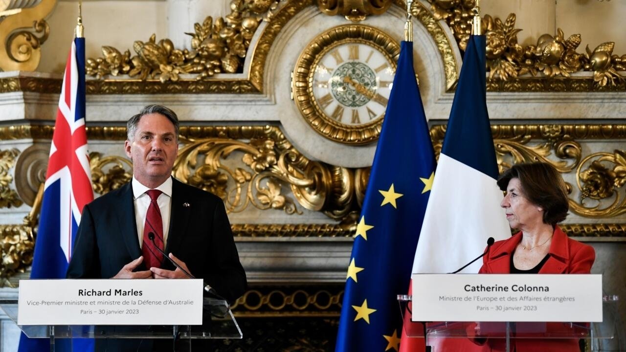 La France et l’Australie annoncent un accord d’artillerie pour l’Ukraine