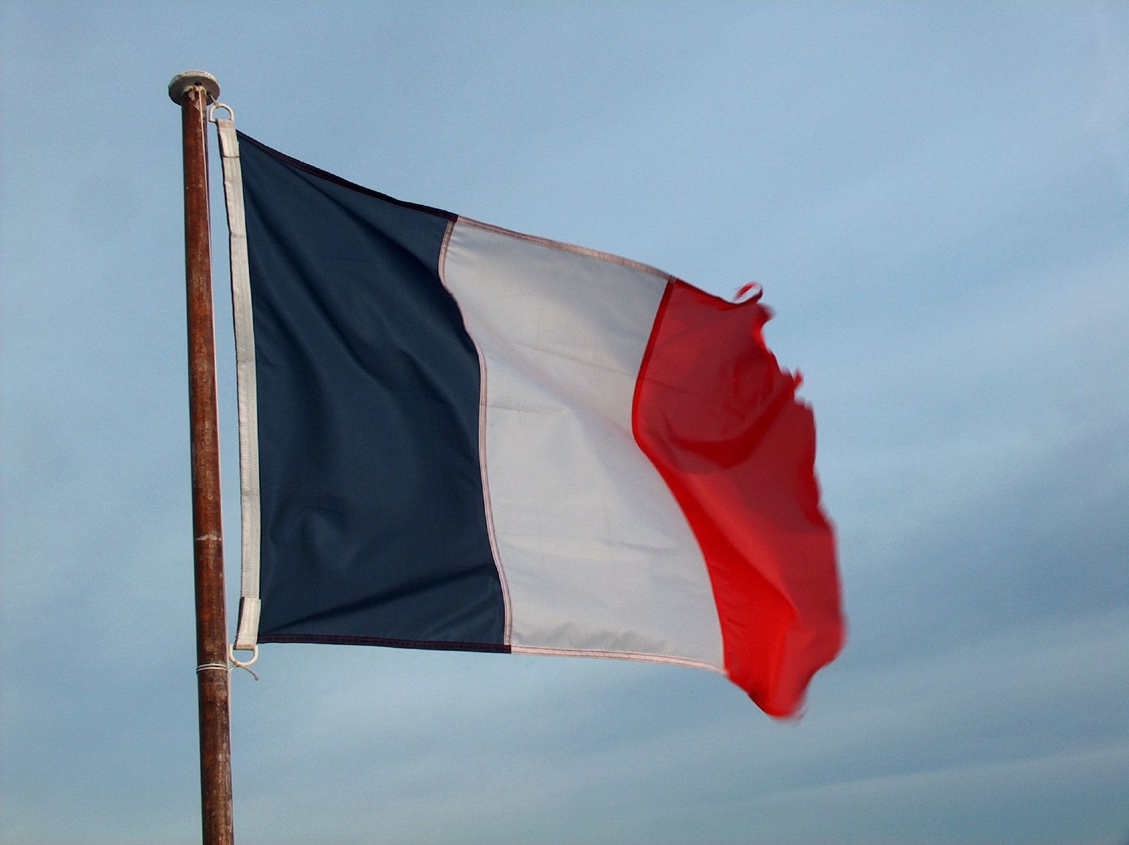 Le ministre français de l’Economie à Doha déclare que la France souhaite renforcer ses liens avec le Qatar