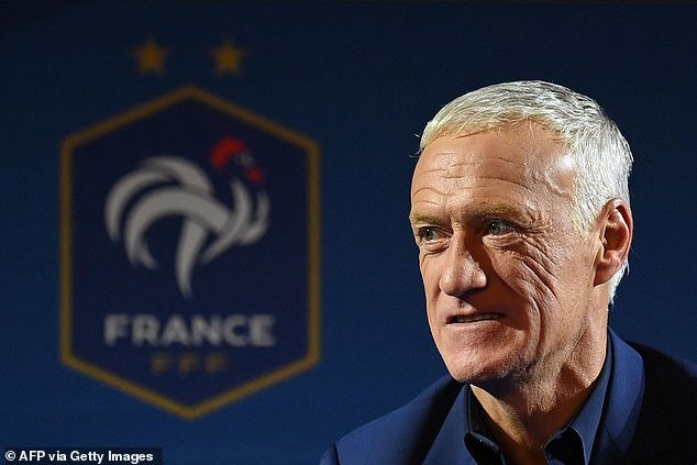 Le patron de la France, Didier Deschamps, a évité un repas de fin d’année avec l’équipe vainqueur de la Coupe du monde 1998